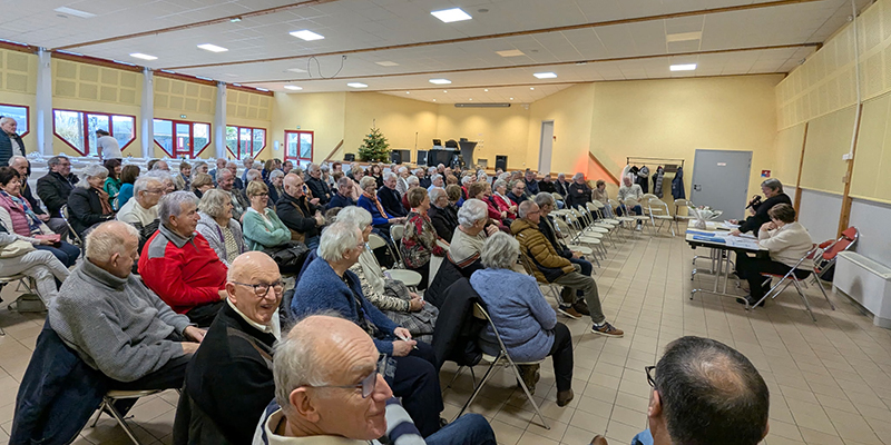 Assemblée générale à Bourg-des-Comptes